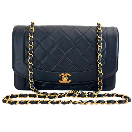 CHANEL Lambskin Diana Medium Black