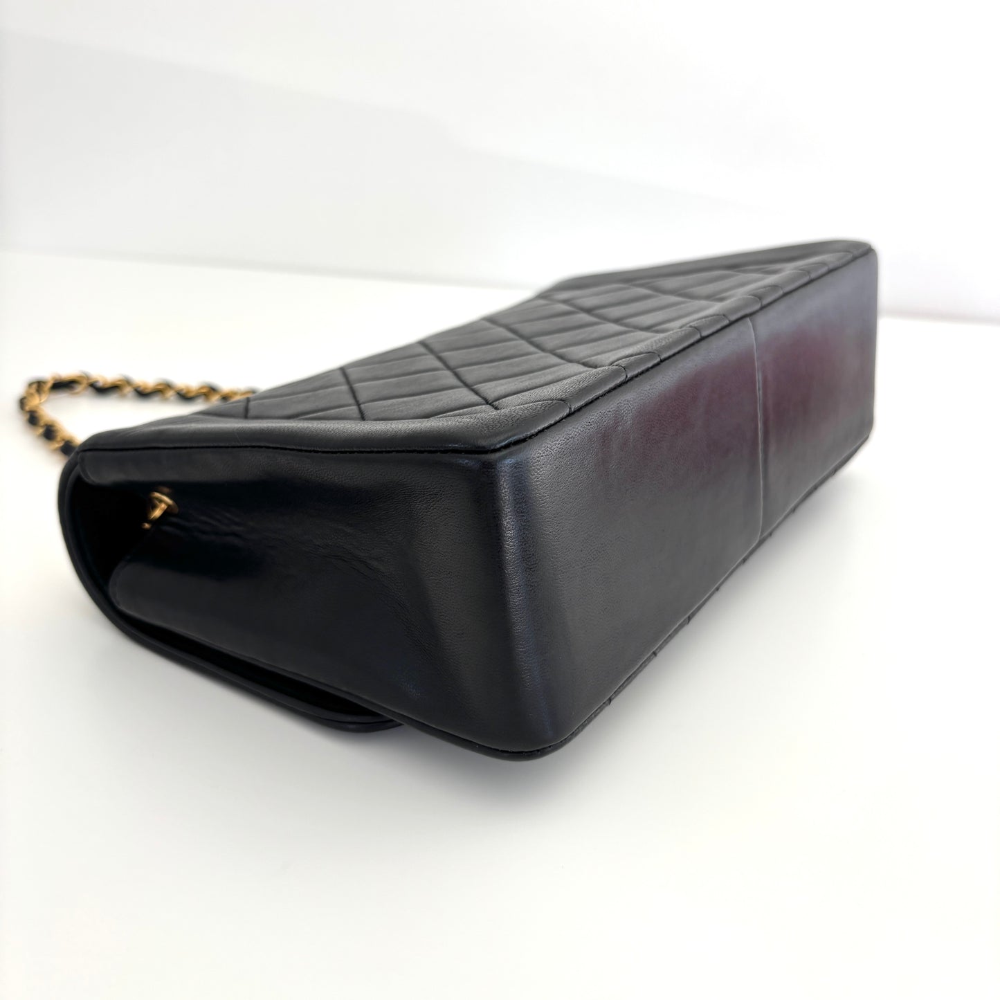 CHANEL Lambskin Diana Medium Black
