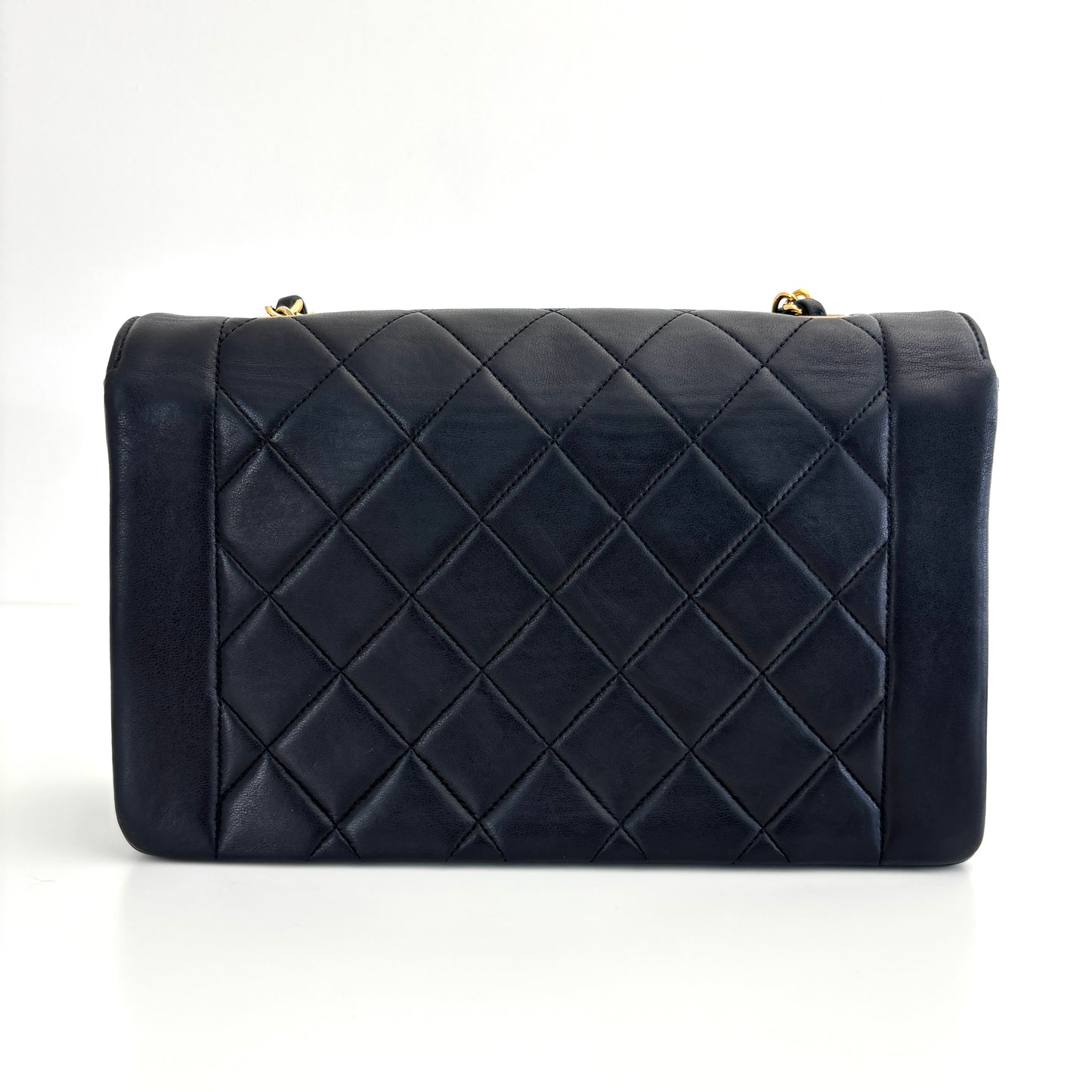 CHANEL Lambskin Diana Medium Black
