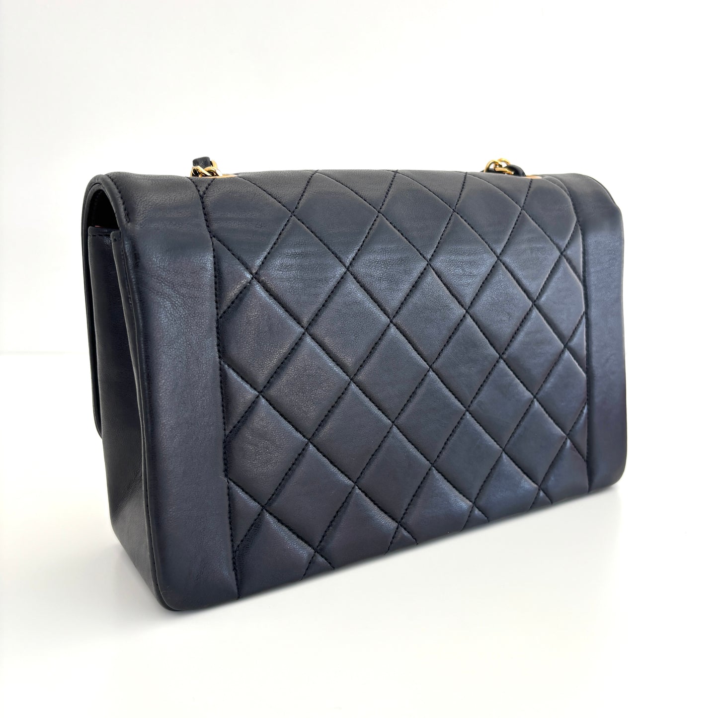 CHANEL Lambskin Diana Medium Black
