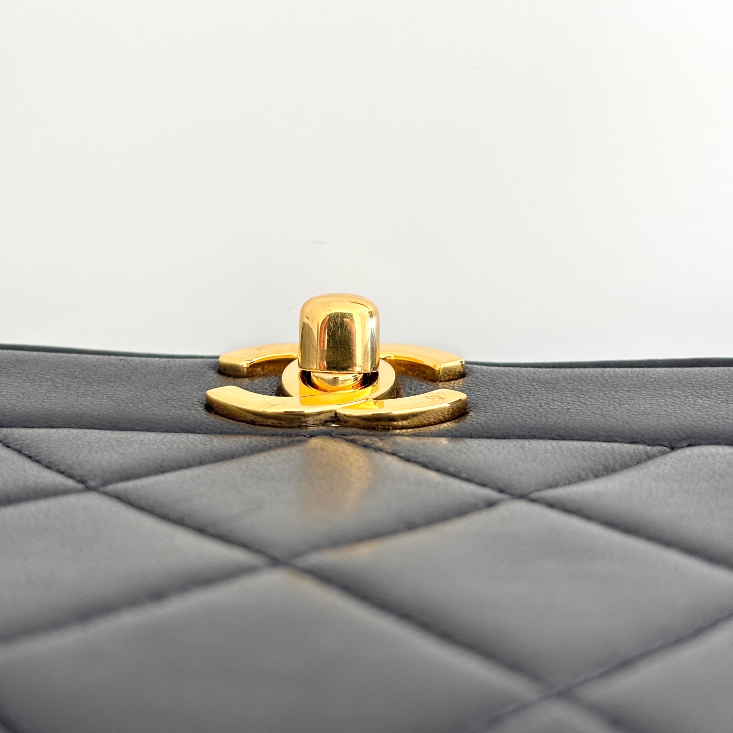 CHANEL Lambskin Diana Medium Black