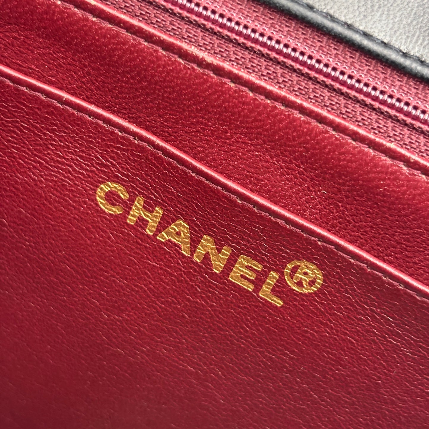 CHANEL Lambskin Diana Medium Black
