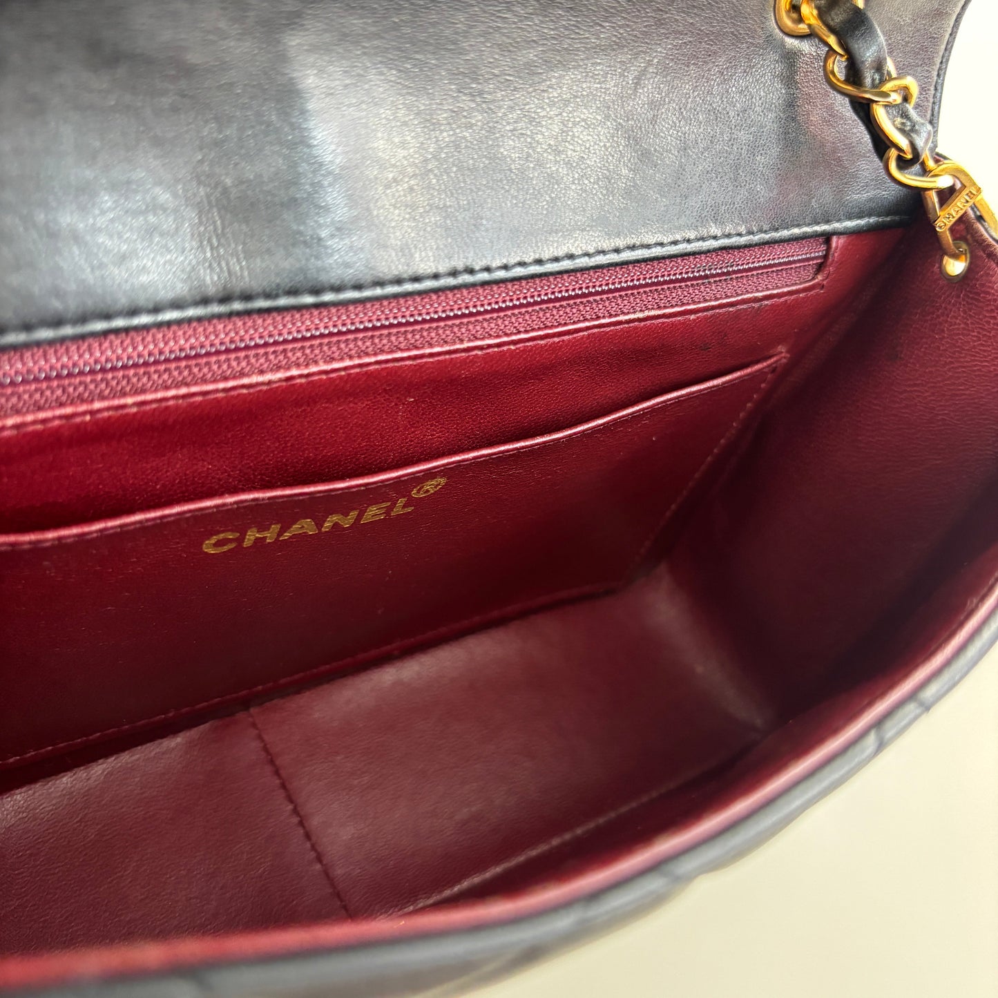 CHANEL Lambskin Diana Medium Black