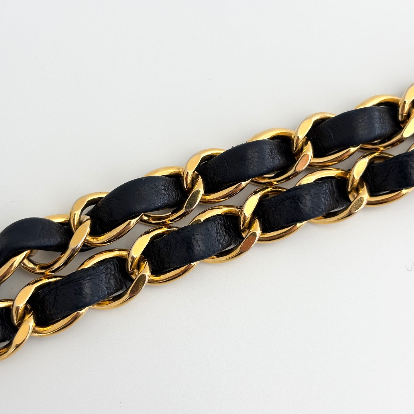 CHANEL Lambskin Diana Medium Black