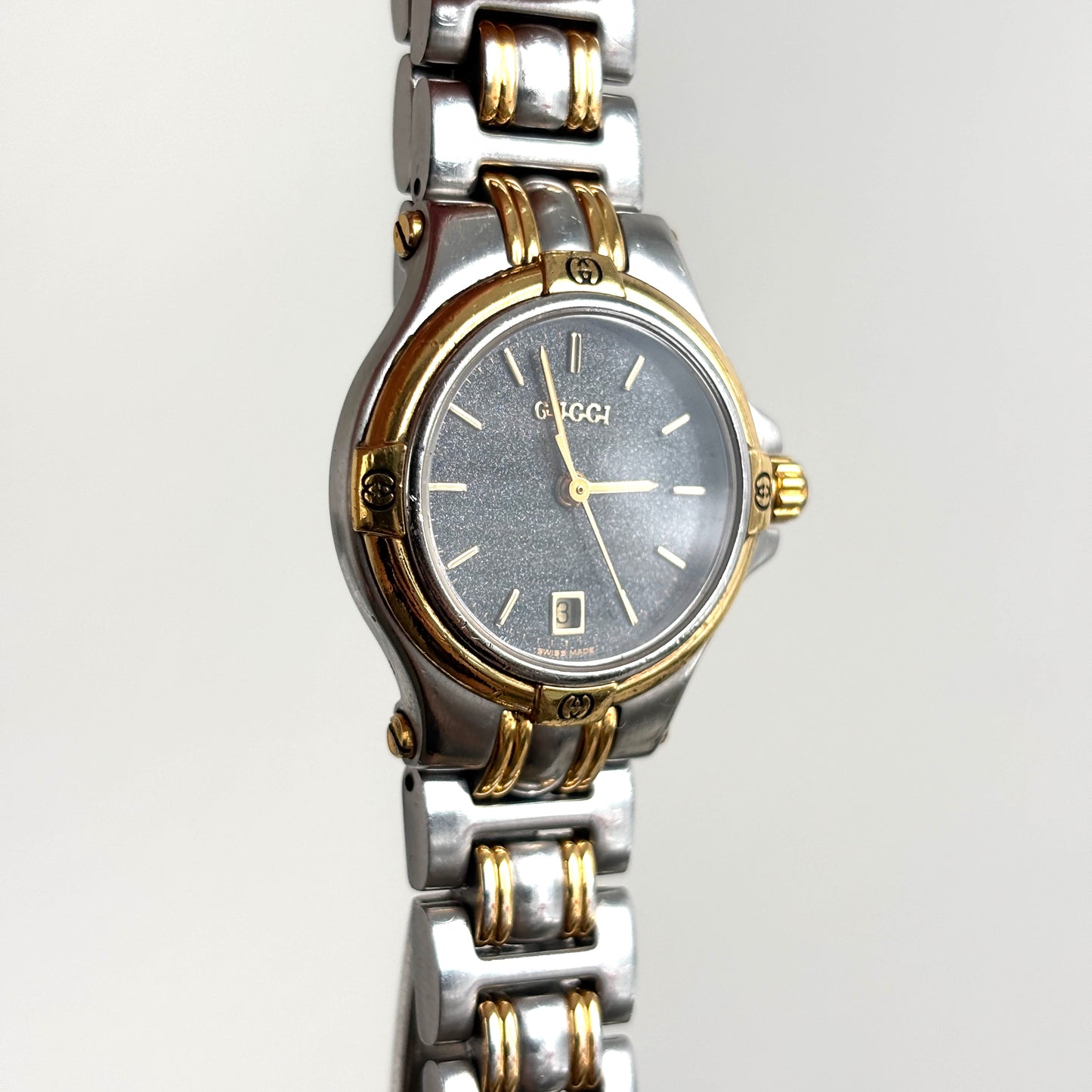 GUCCI 9040L Steel Watch Two-tone