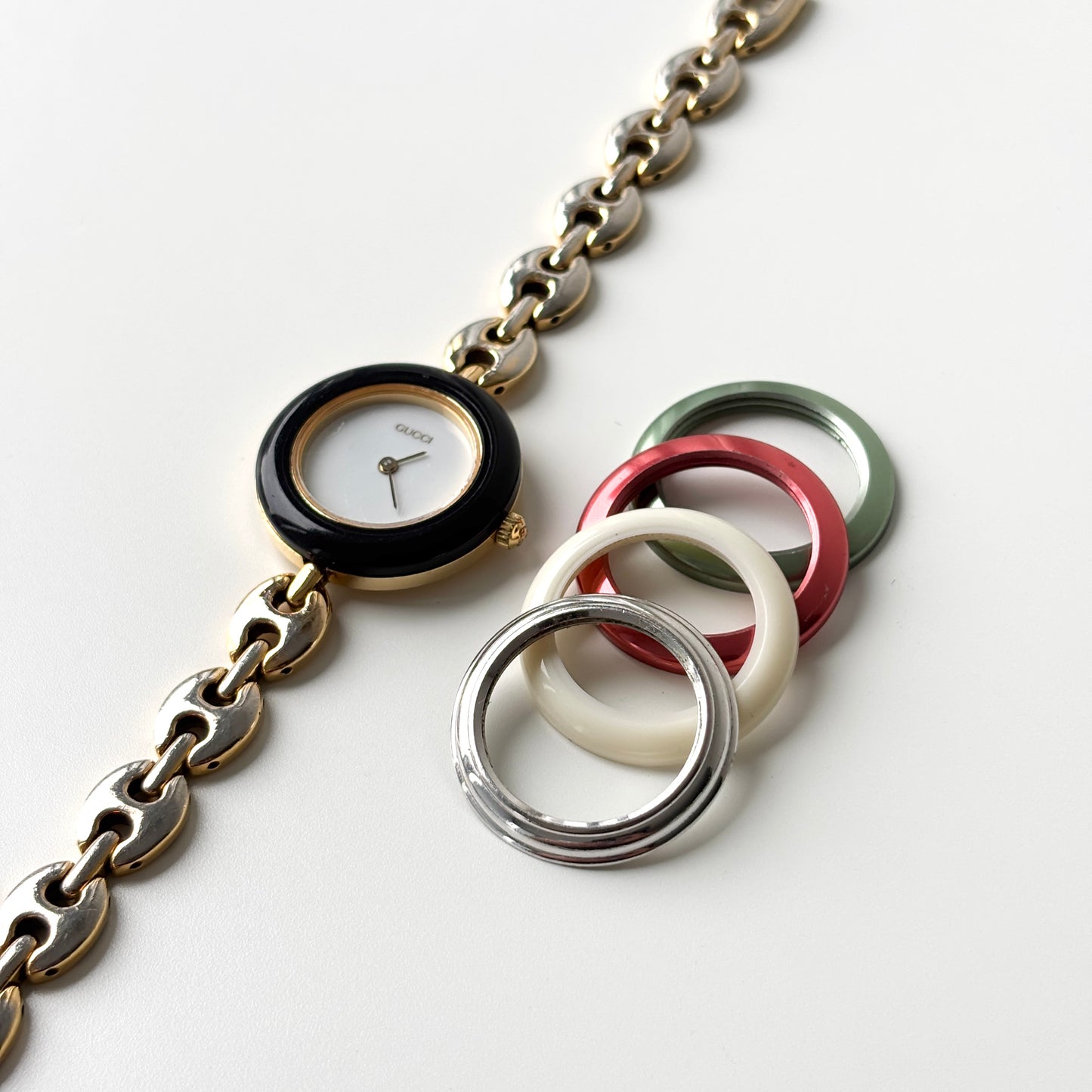 GUCCI Change Bezel Watch Mariner Chain + 5 Bezels