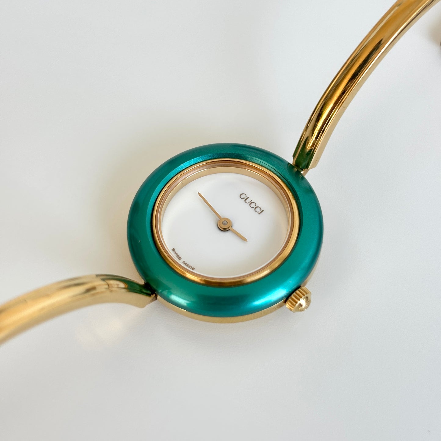 GUCCI Change Bezel Bangle Multicolor Watch