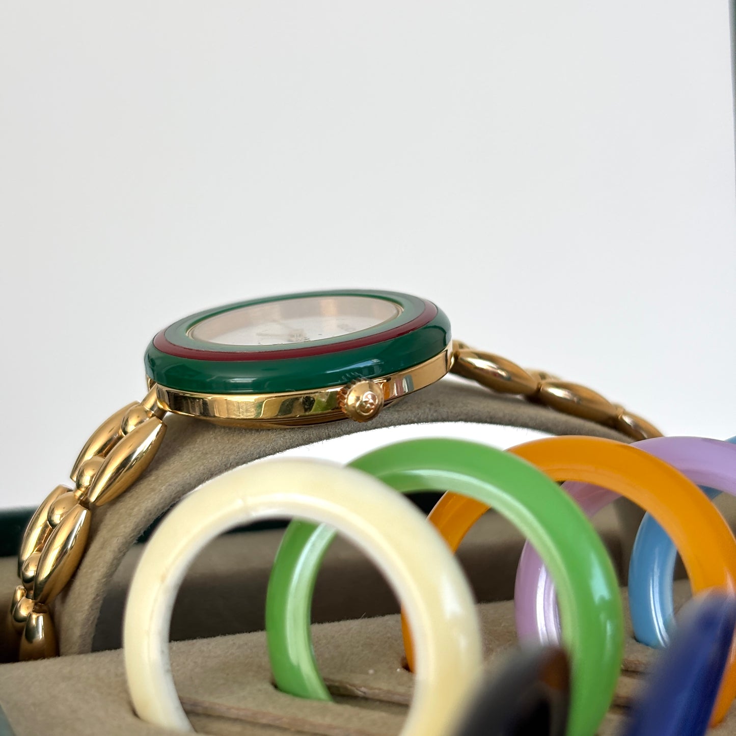 GUCCI Change Bezel Rice Link Multicolor Watch