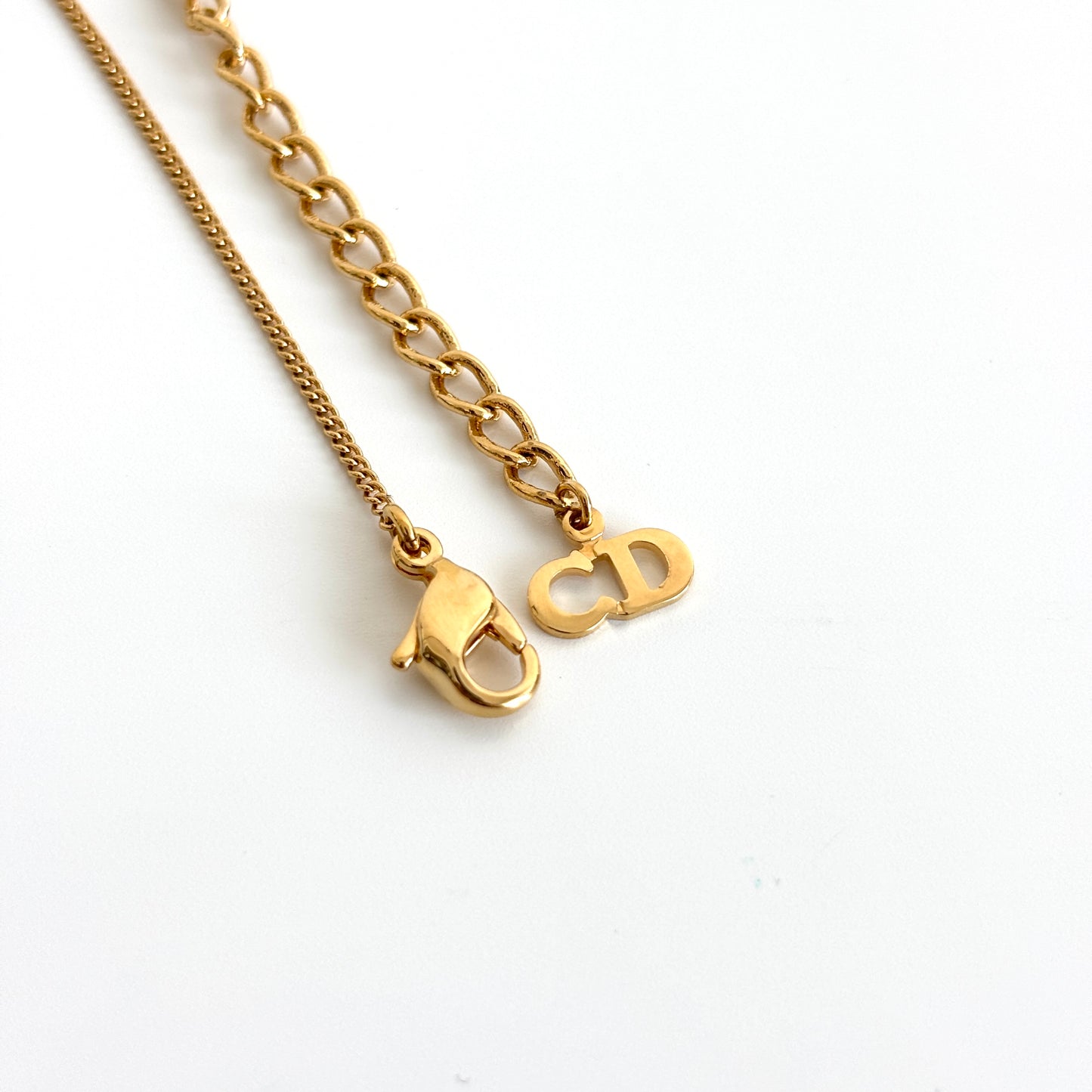 DIOR Logo Necklace Gold-plated