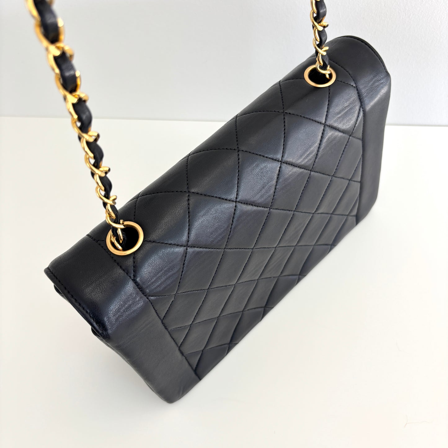 CHANEL Lambskin Diana Medium Black