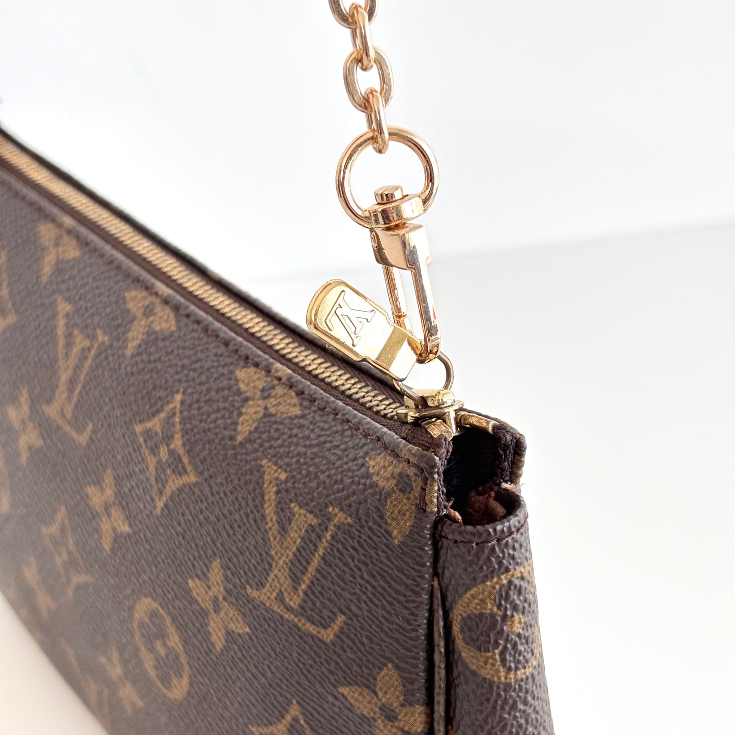 LOUIS VUITTON Monogram Canvas Pochette Accessoires Brown