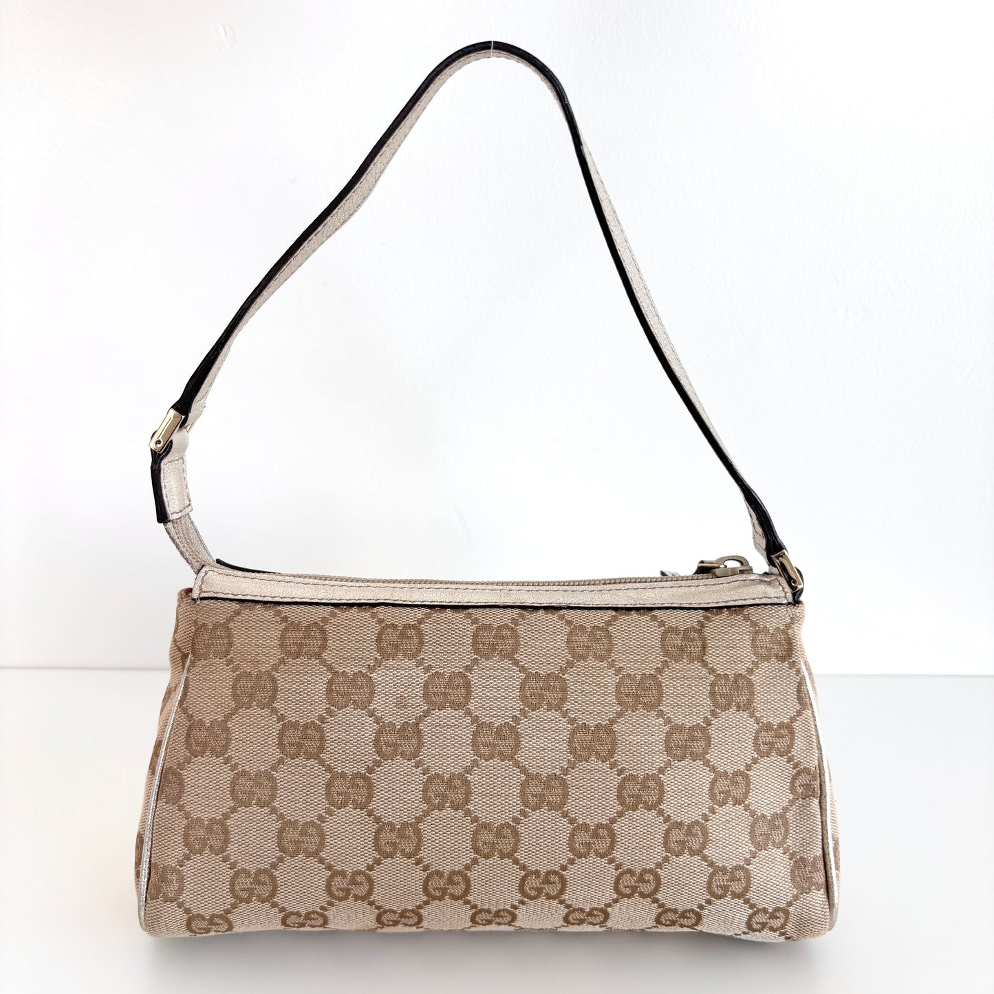 GUCCI Monogram Canvas Abbey Pochette Beige/Silver