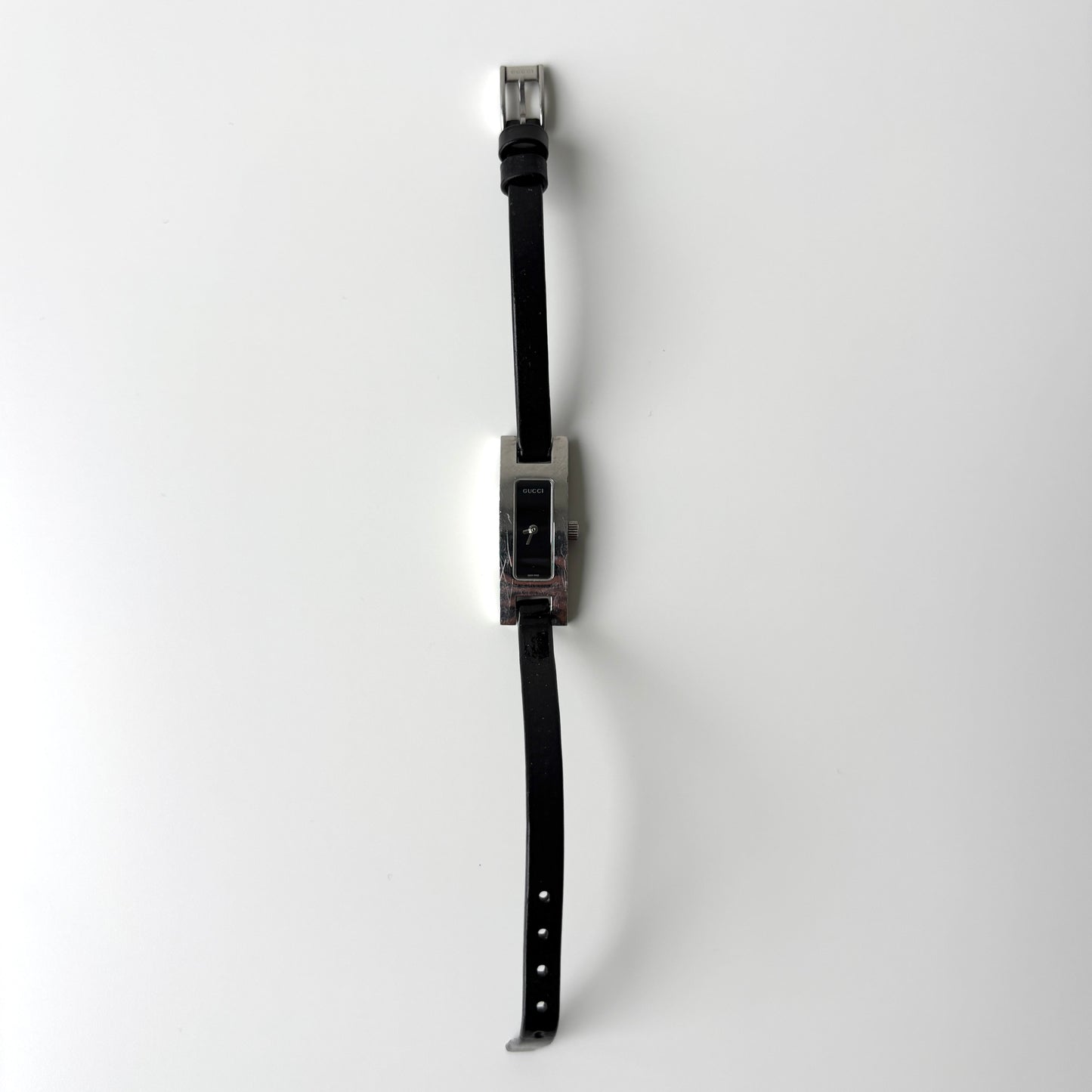 GUCCI 3900L Steel Watch Silver Black Leather Strap