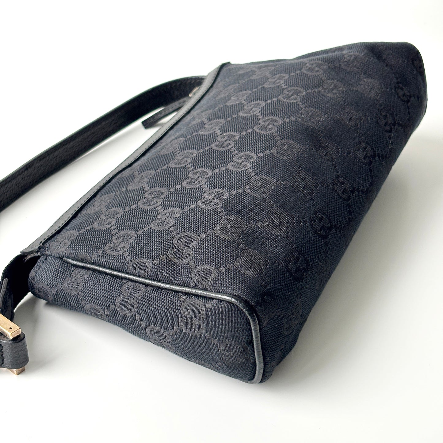GUCCI Monogram Canvas Abbey Pochette Black