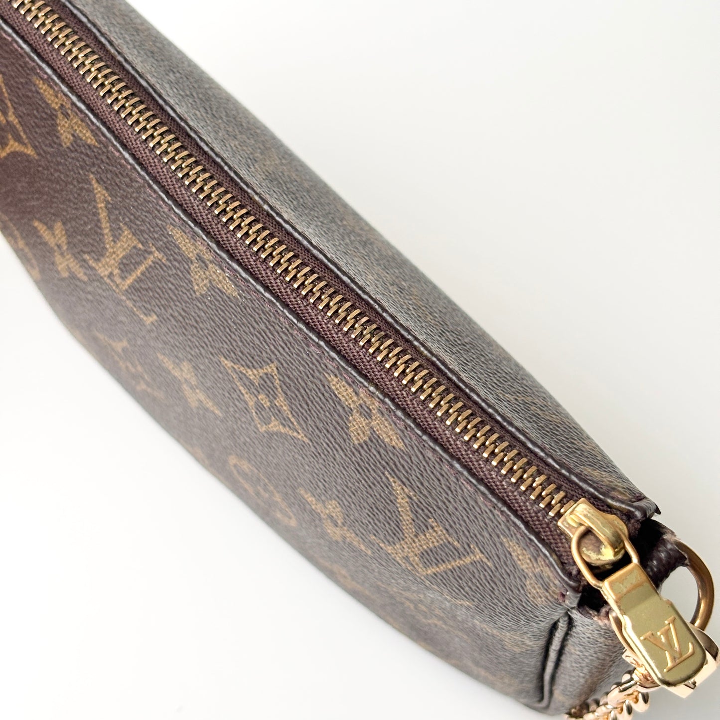 LOUIS VUITTON Monogram Canvas Pochette Accessoires Brown