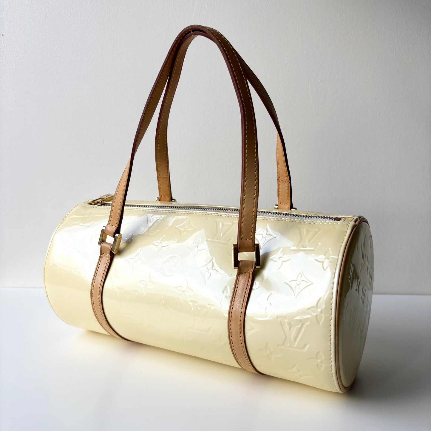 LOUIS VUITTON Vernis Leather Bedford Yellow