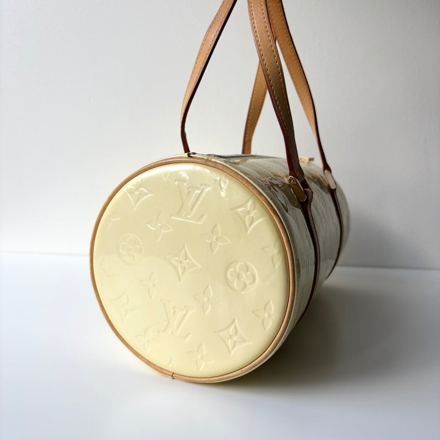 LOUIS VUITTON Vernis Leather Bedford Yellow