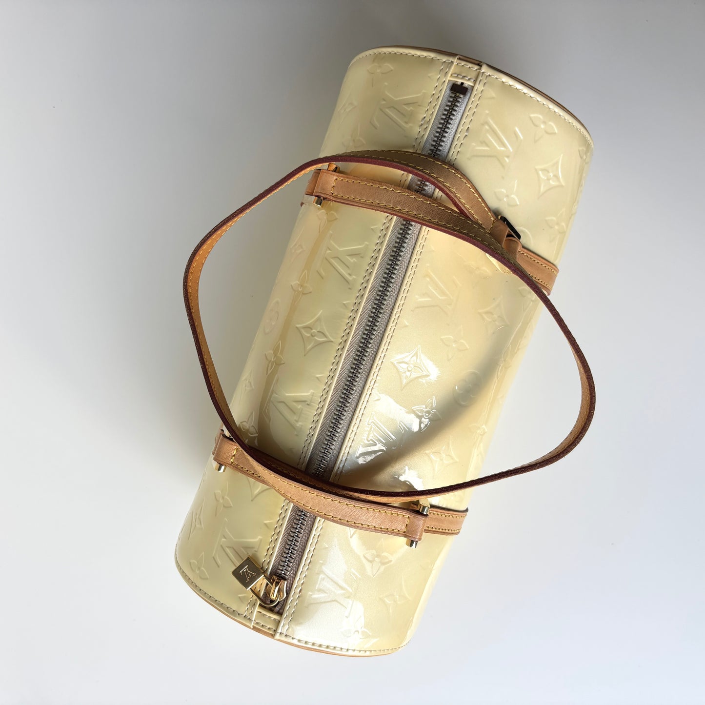 LOUIS VUITTON Vernis Leather Bedford Yellow