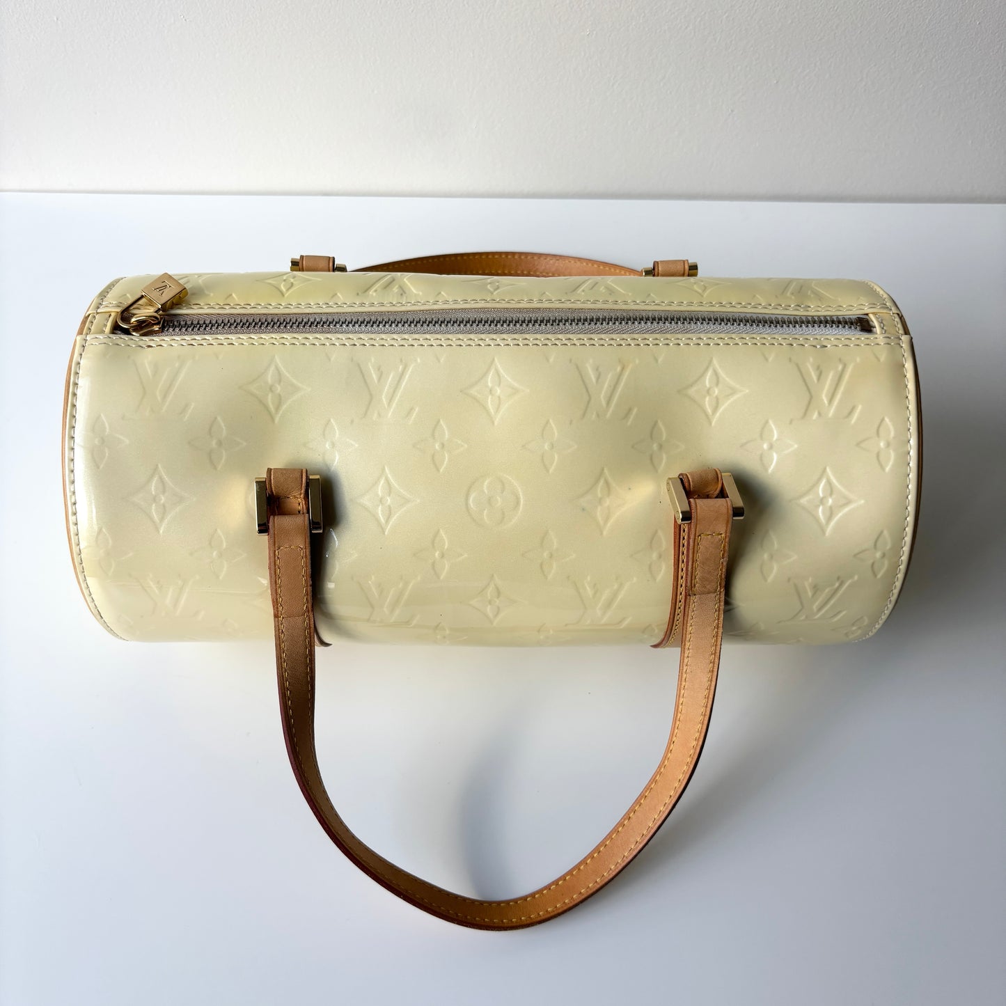 LOUIS VUITTON Vernis Leather Bedford Yellow
