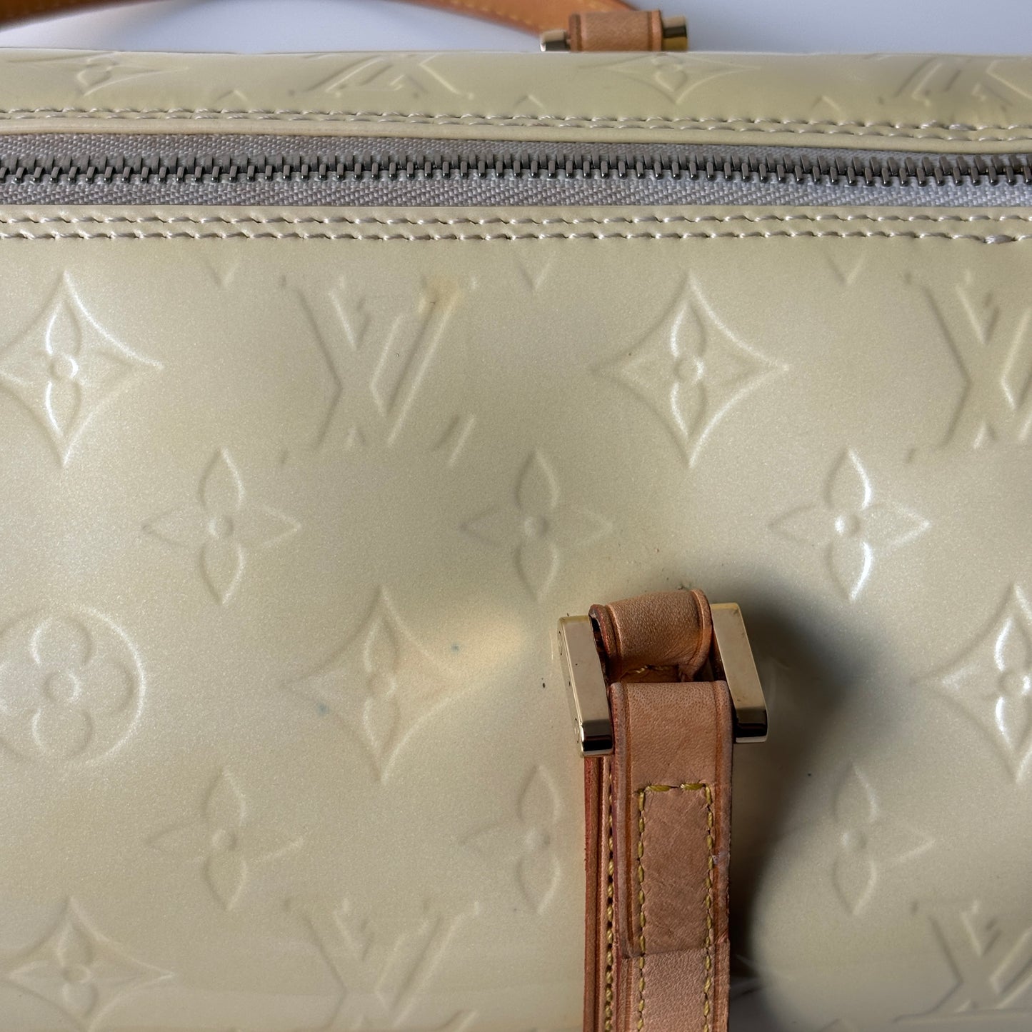 LOUIS VUITTON Vernis Leather Bedford Yellow