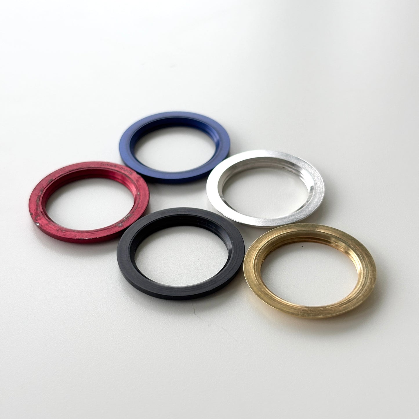 GUCCI Change Bezel Watch Bangle + 5 Bezels