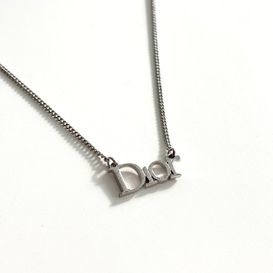 DIOR Logo Pendant Necklace Set
