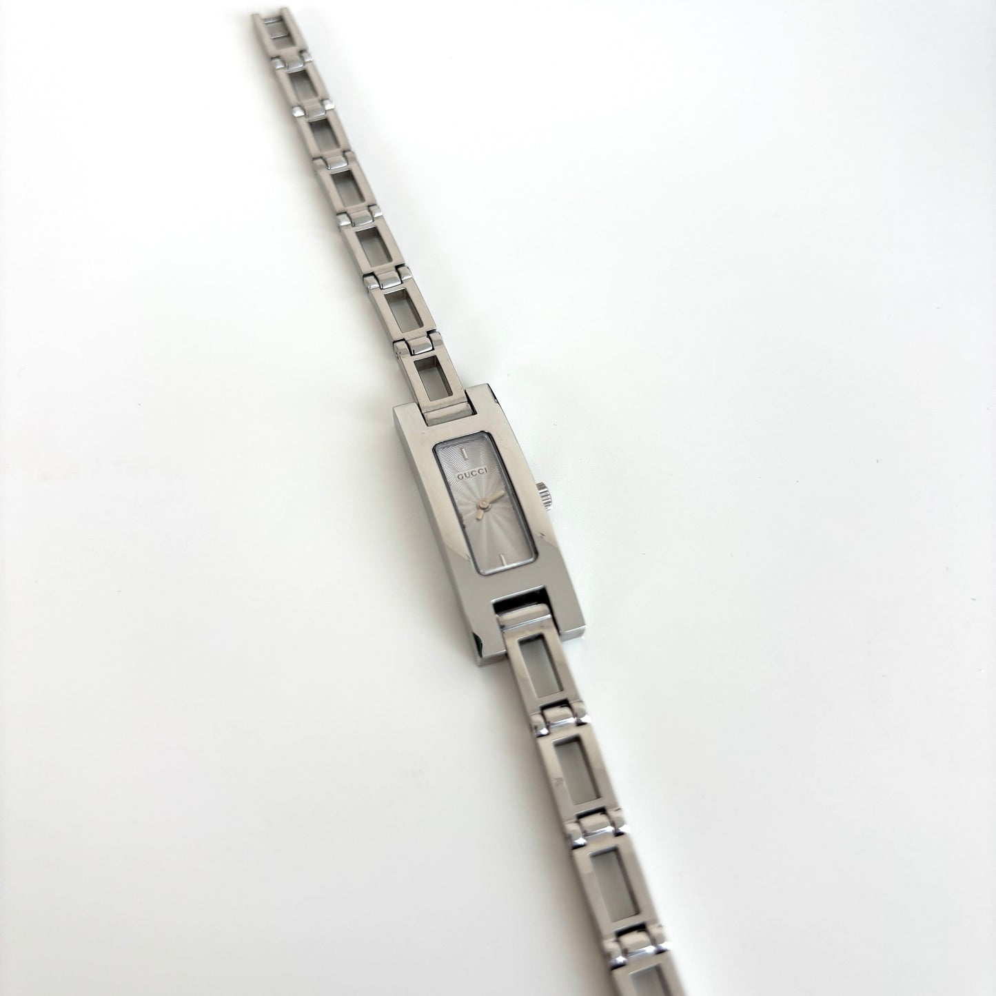 GUCCI 3900L Steel Watch Silver