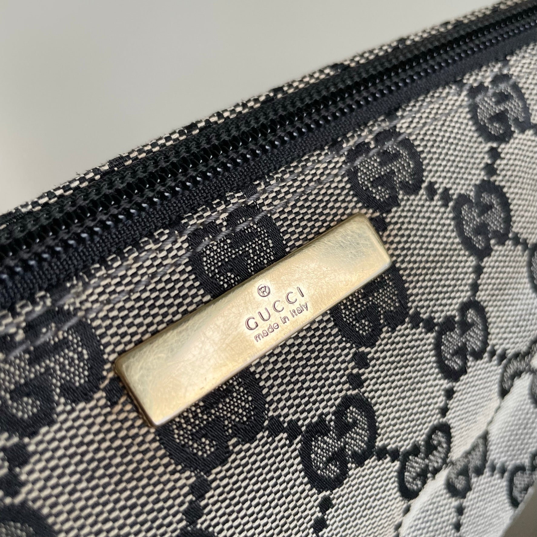 Gucci GG Canvas Black Monogram Mini Pochette Boat Bag – Vanilla