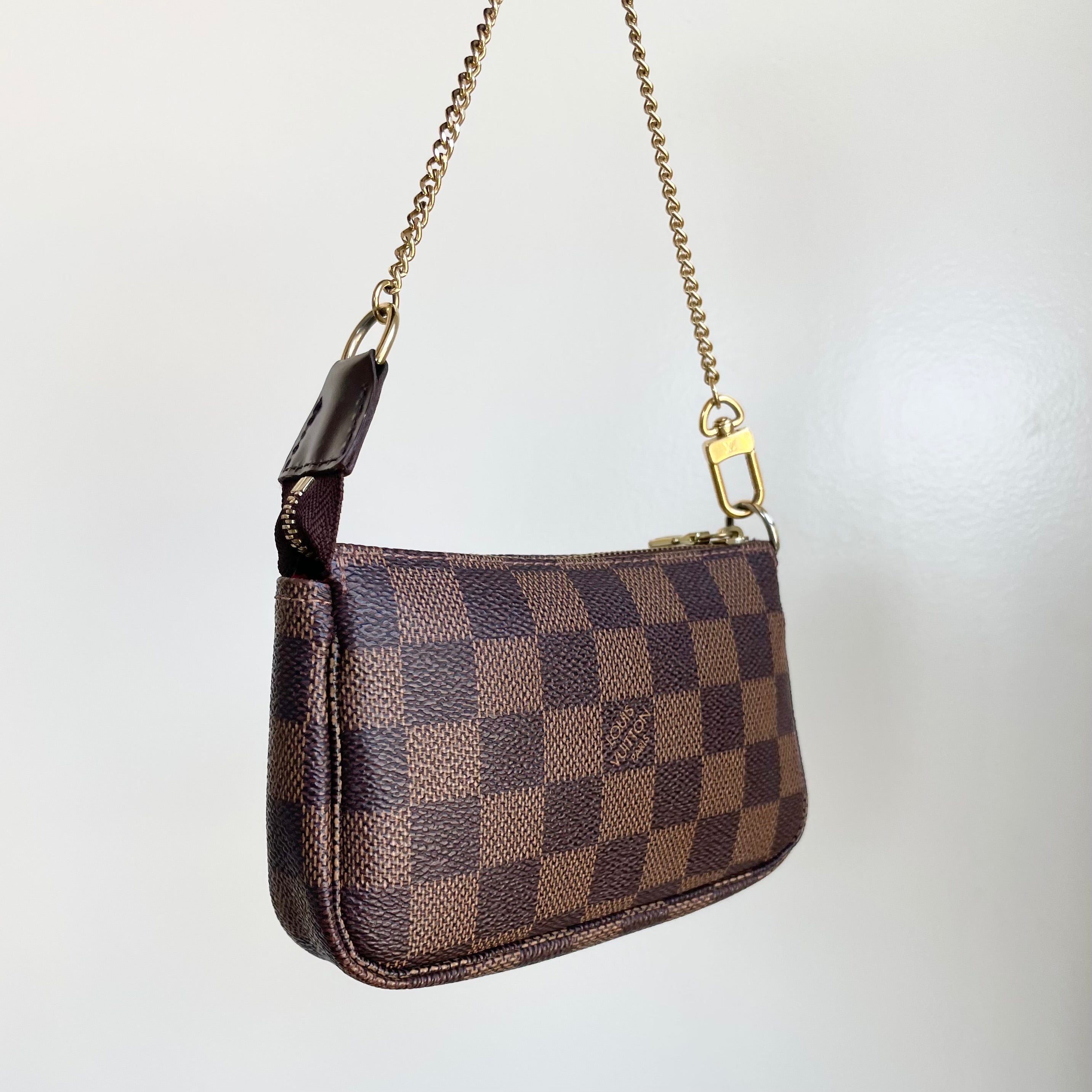 Mini pochette accessoires damier on sale ebene