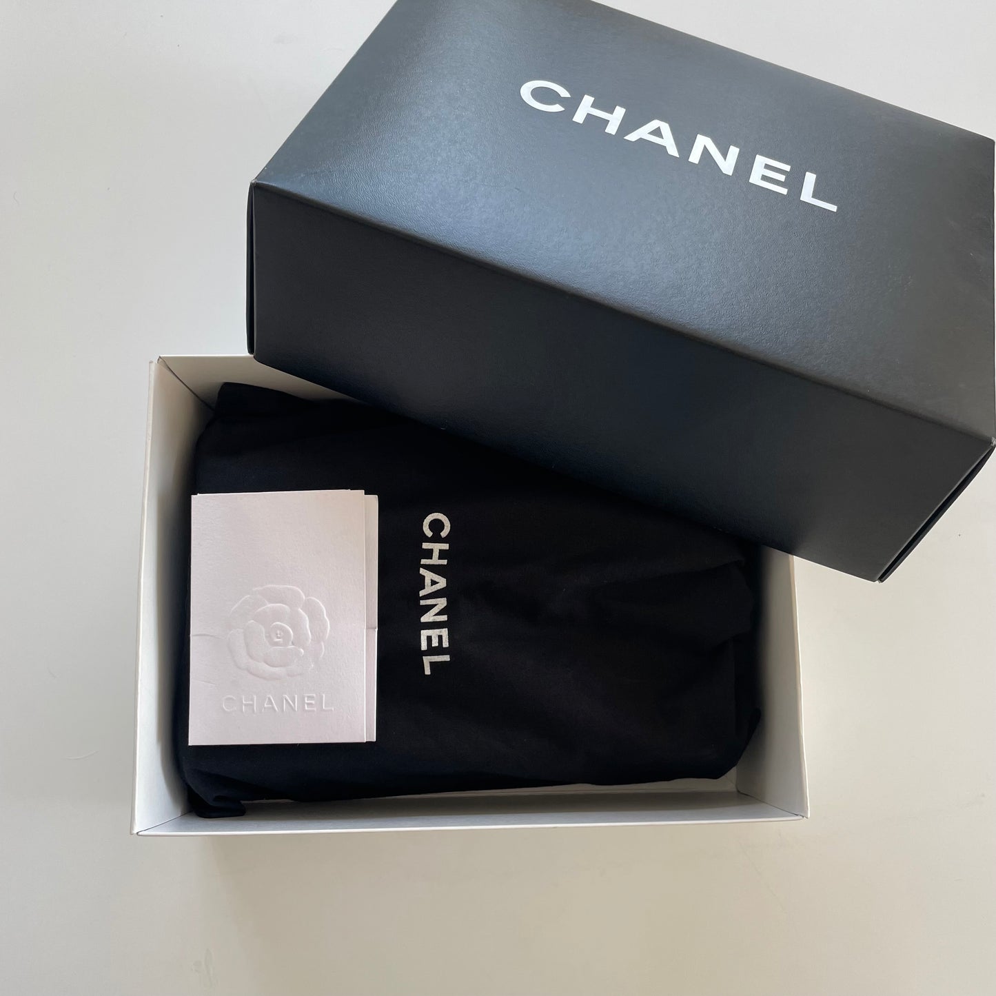 CHANEL Classic Flap Handbag Medium