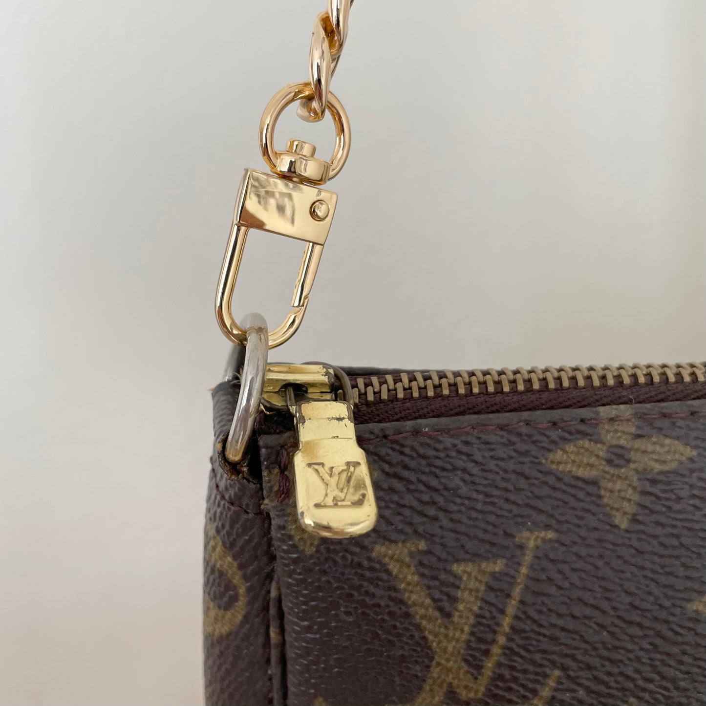 LOUIS VUITTON Pochette Accessoires Monogram with Chain