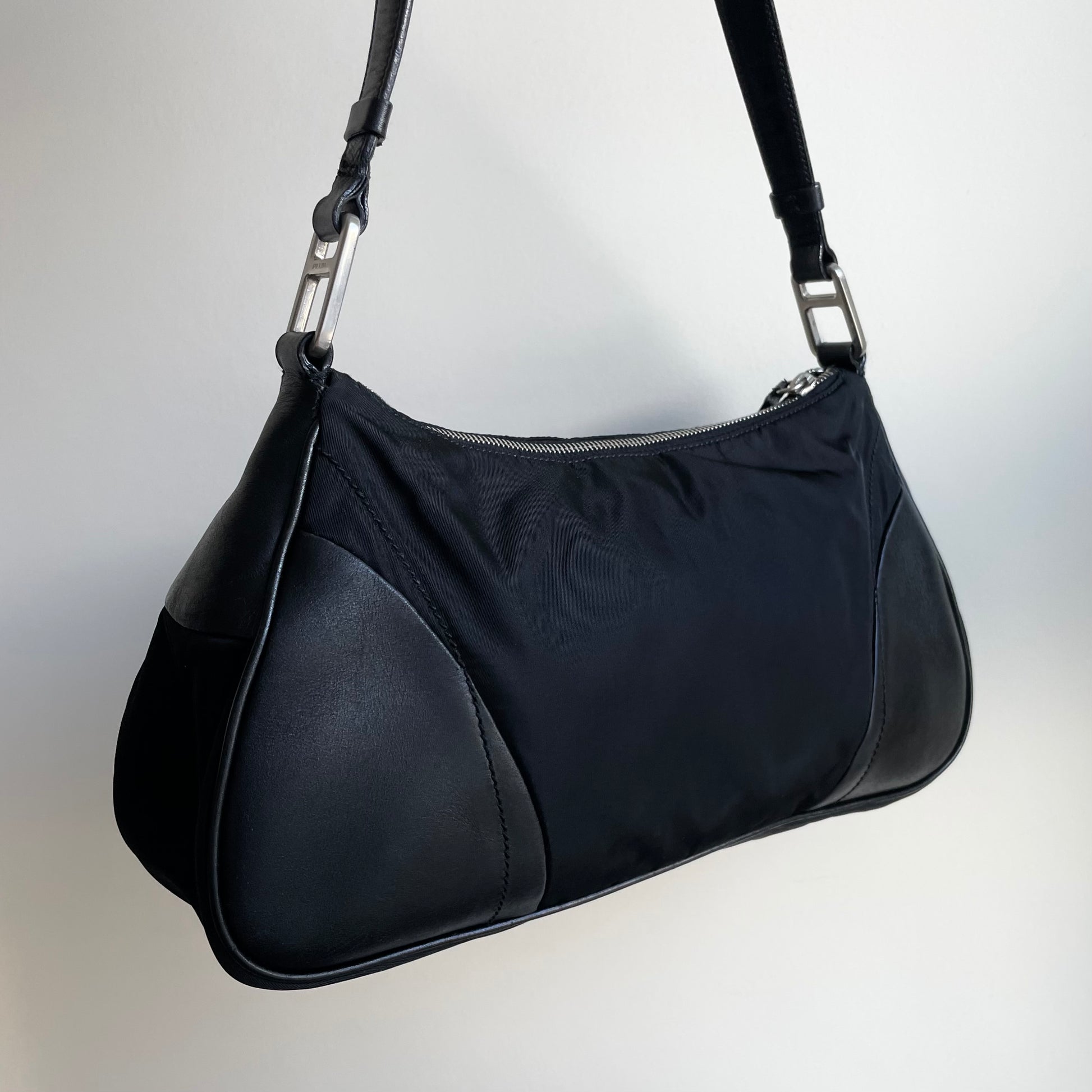 Prada Vintage Tessuto Catena Tote - ShopStyle Shoulder Bags
